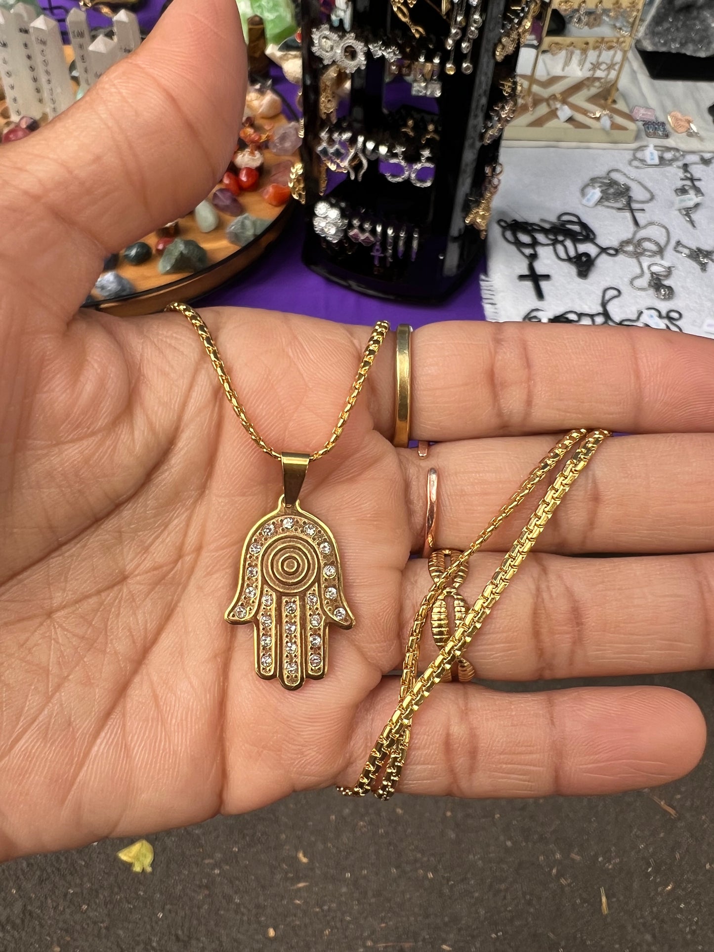 Hamsa Swirl (gold) Necklace